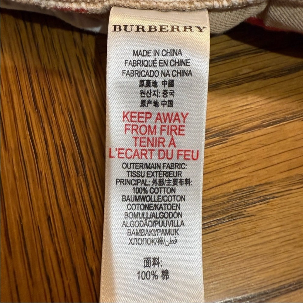 Kids Burberry Shorts - Picture 6 of 6